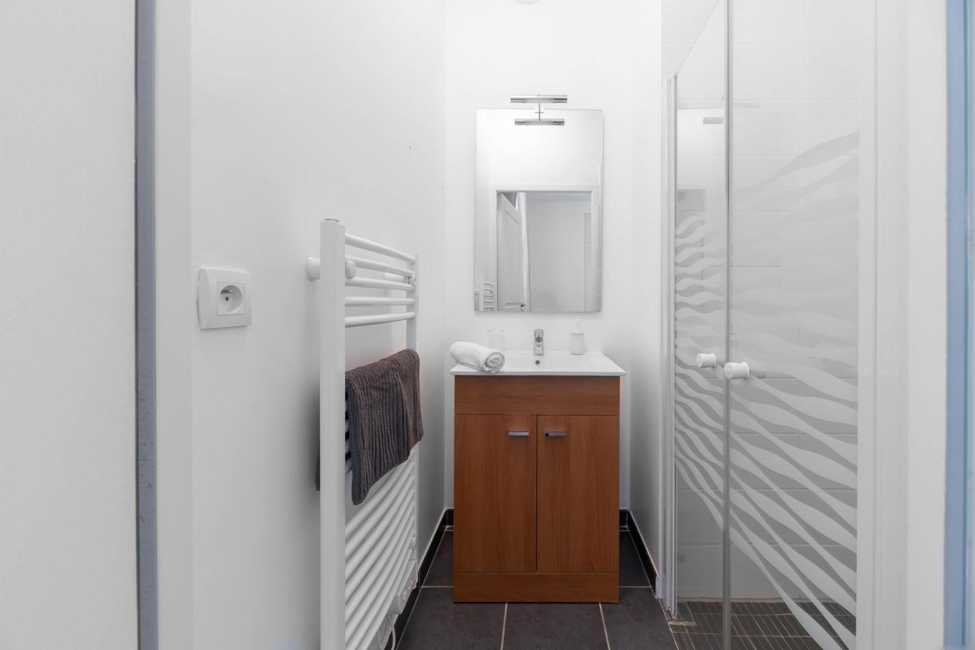 Le Brit - Grand Appartement Design, 3 Chambres, Centre Ville Vichy Exteriör bild