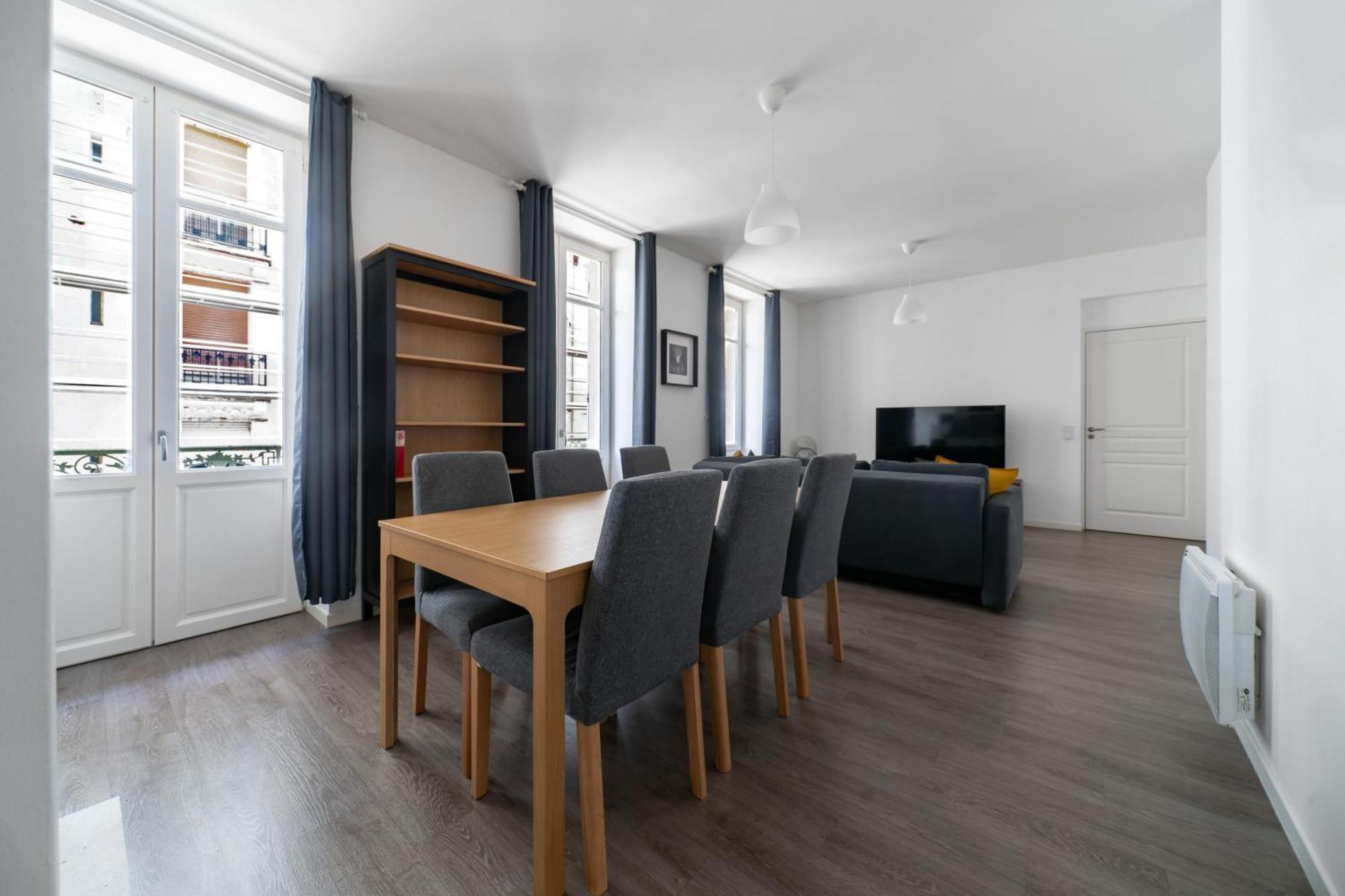 Le Brit - Grand Appartement Design, 3 Chambres, Centre Ville Vichy Exteriör bild