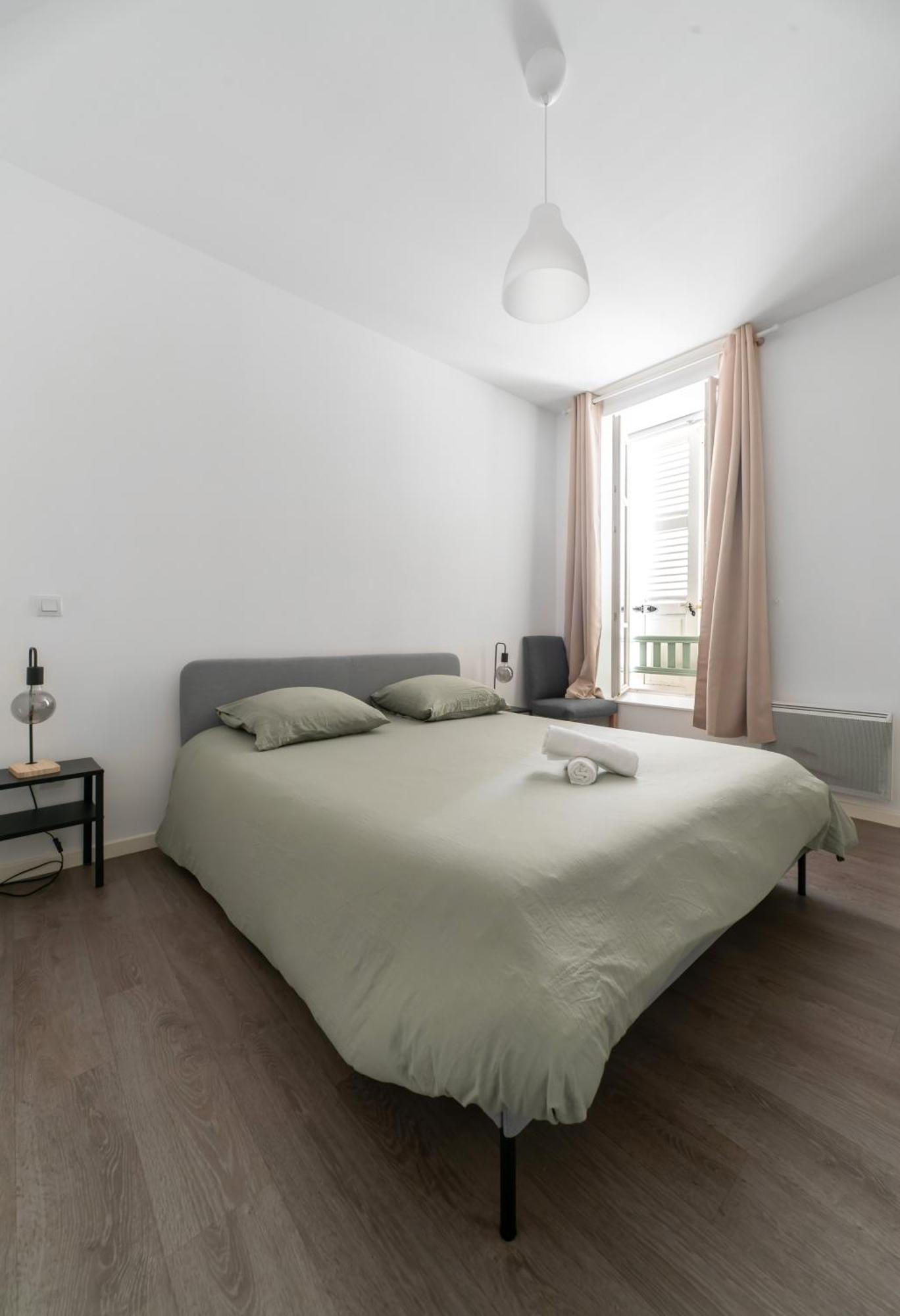 Le Brit - Grand Appartement Design, 3 Chambres, Centre Ville Vichy Exteriör bild